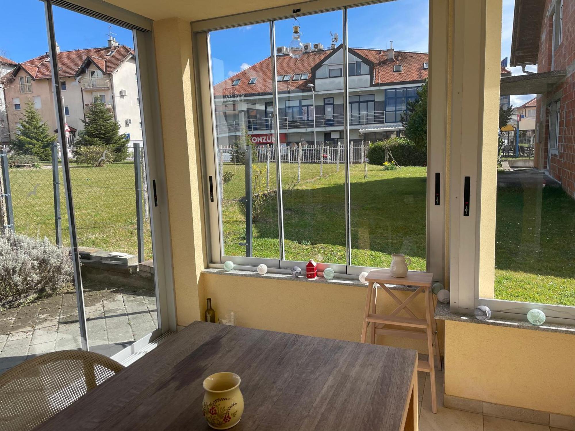 Appartamento Minihaus In Zagreb Sesvete Esterno foto